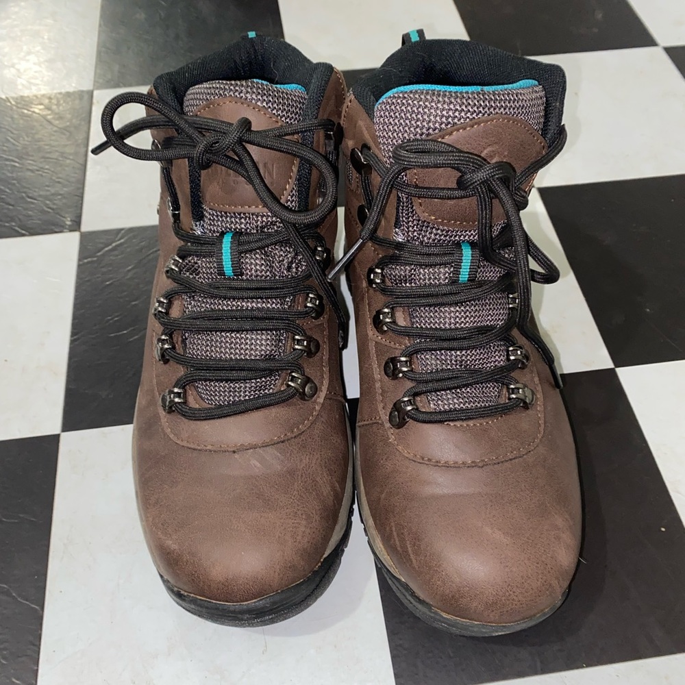 Magellan hiking boots